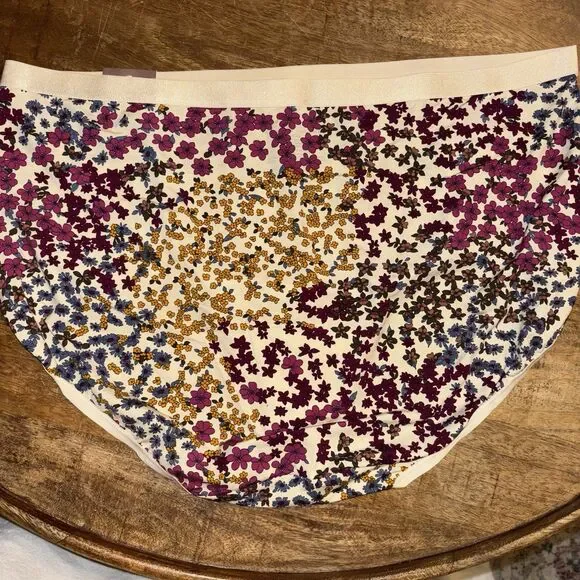 Caicque Panties 22/24 Extra Soft Full Brief Floral NEW IN BAG - Picture 5 of 6